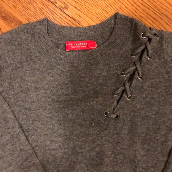 N:Philanthropy Grey sweater size XS - Picture 2 of 3
